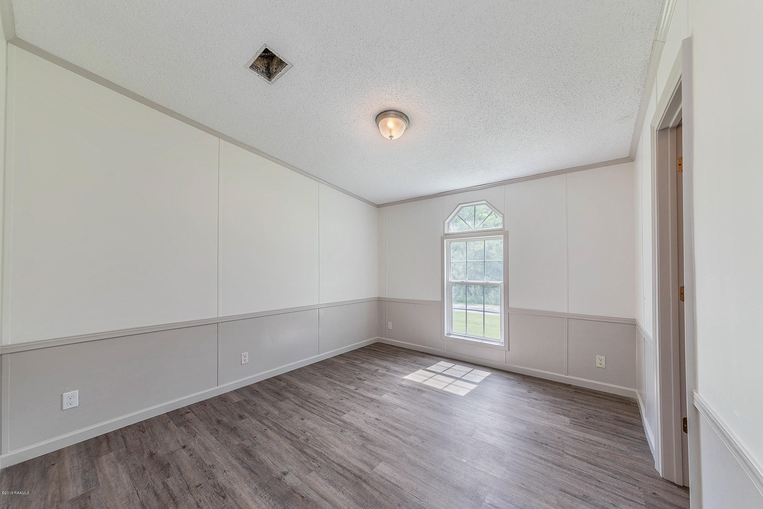 7409 Touchet Road Broussard, LA 70518 - Photo 19 of 26 7491TouchetIN-29