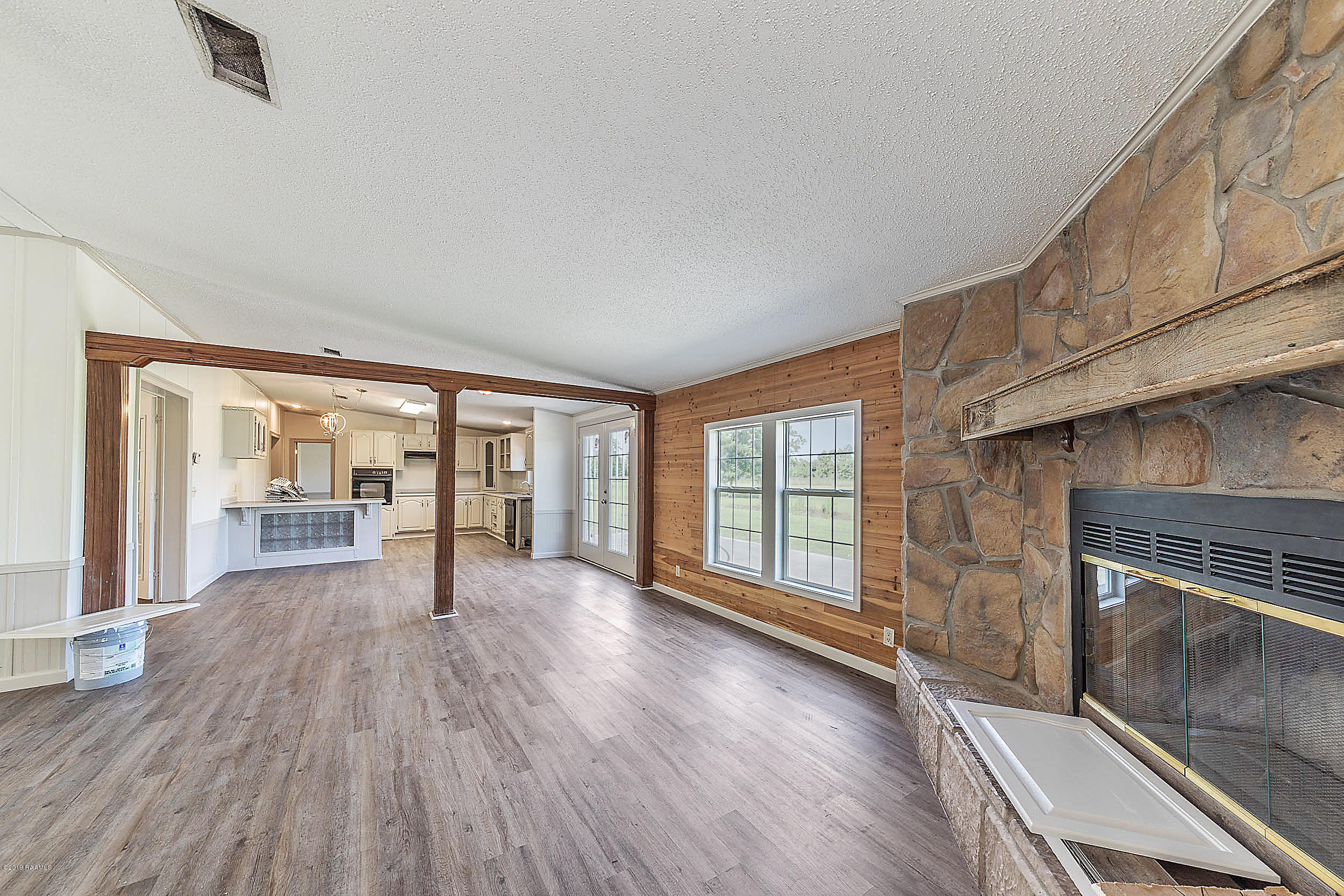 7409 Touchet Road Broussard, LA 70518 - Photo 4 of 26 7491TouchetIN-5