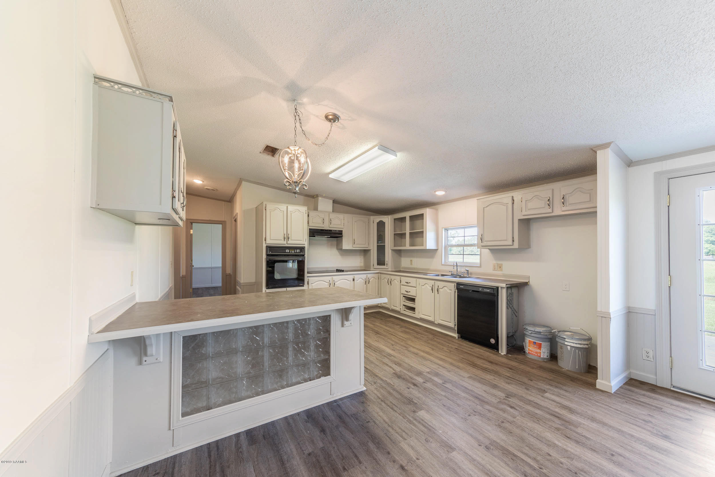 7409 Touchet Road Broussard, LA 70518 - Photo 6 of 26 7491TouchetIN-9