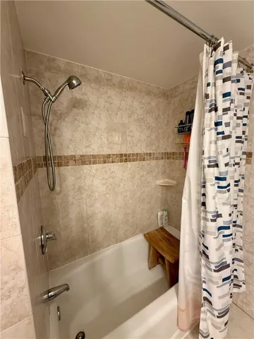 $3,200 | 196 Bulgarmarsh Road, Tiverton, RI 02878