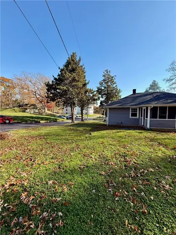 $3,200 | 196 Bulgarmarsh Road, Tiverton, RI 02878