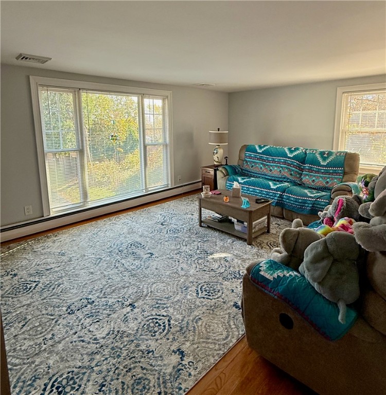 196 Bulgarmarsh Road Tiverton, RI 02878 - Photo 5 of 26