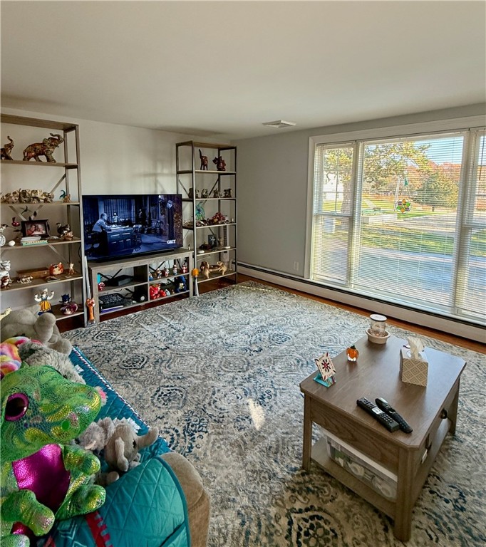 196 Bulgarmarsh Road Tiverton, RI 02878 - Photo 6 of 26