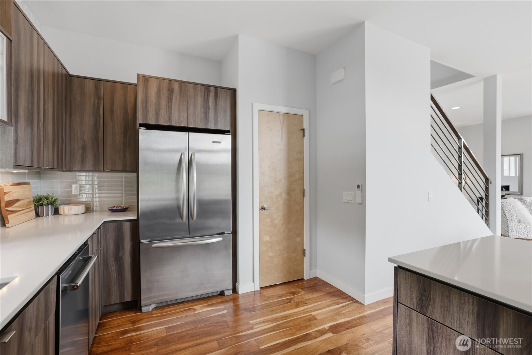 3655 Francis Avenue North Seattle, WA 98103 - Photo 13 of 32