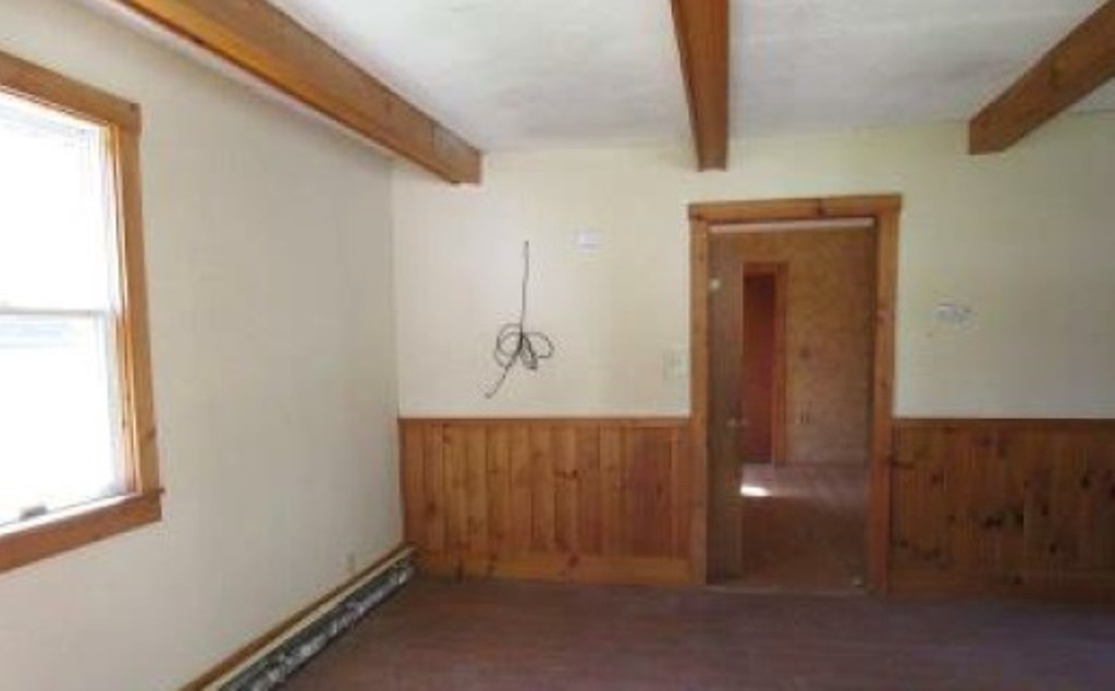 31 Eden Avenue Proctor, VT 05765 - Photo 3 of 11 Gallery Image 3