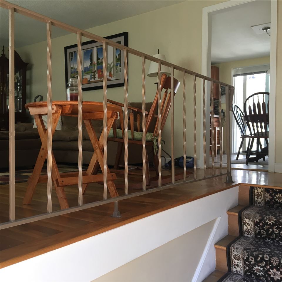 9 Tewksbury Road Hampstead, NH 03841 - Photo 5 of 16 Gallery Image 5