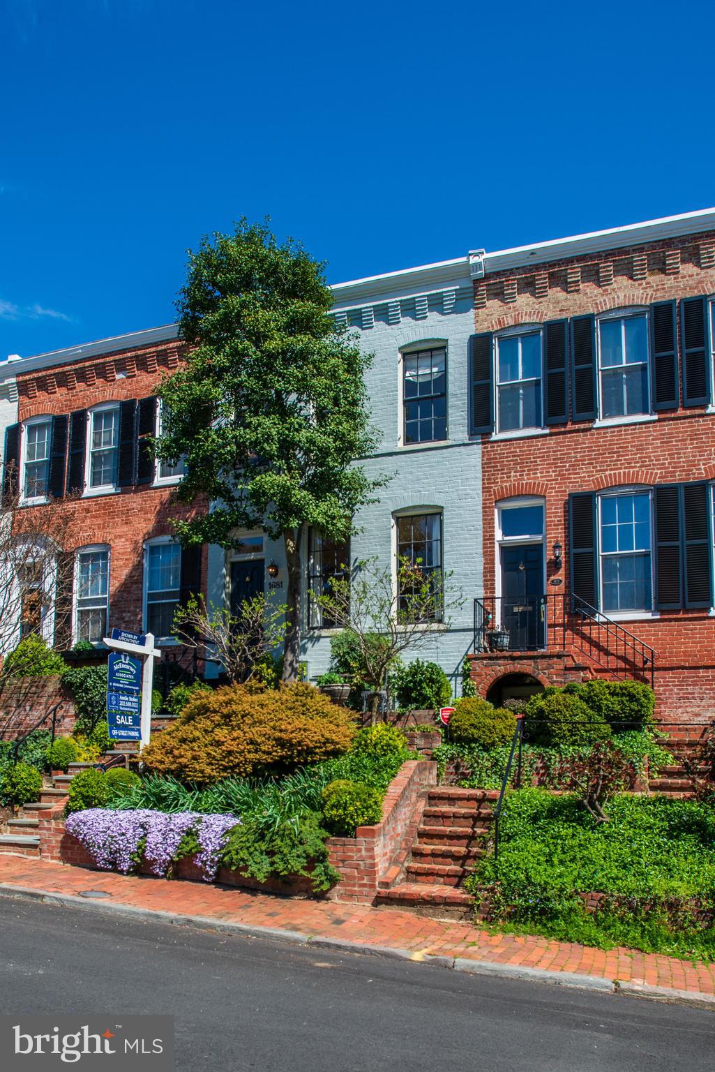 1681 32nd Street Northwest Washington, DC 20007 - Photo 4 of 51 Exterior