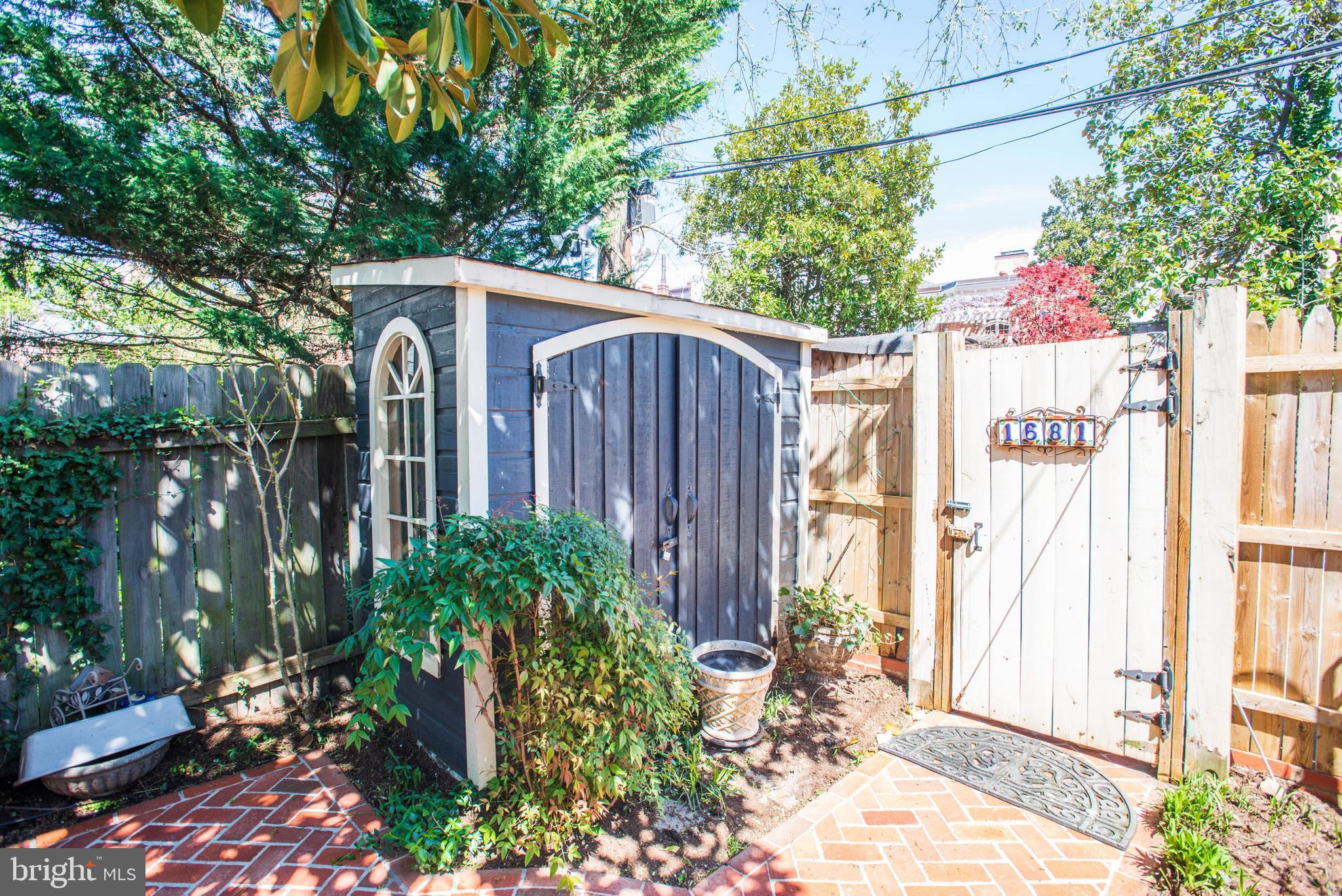 1681 32nd Street Northwest Washington, DC 20007 - Photo 47 of 51 Rear Patio