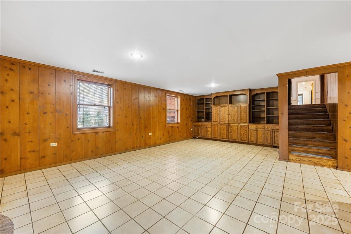 3212 Nancy Creek Road Charlotte, NC 28270 - Photo 29 of 44 a view of an empty room