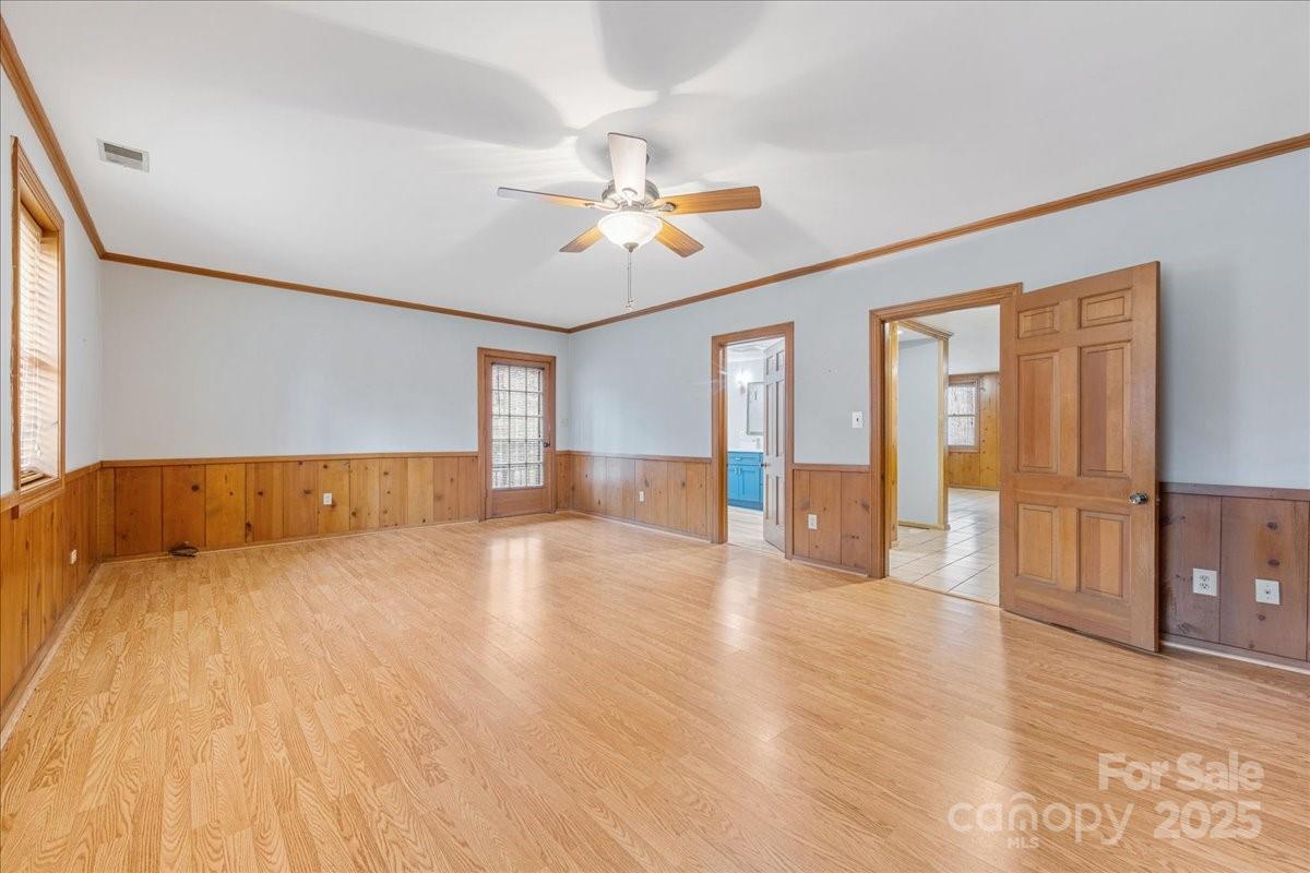 3212 Nancy Creek Road Charlotte, NC 28270 - Photo 31 of 44 a view of an empty room with a window
