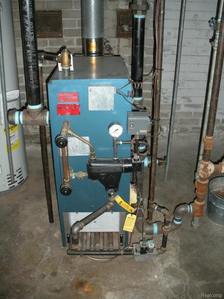 1152 Nottingham Road Grosse Pointe, MI 48230 - Photo 25 of 29 1152 Nottingam boiler.jpg