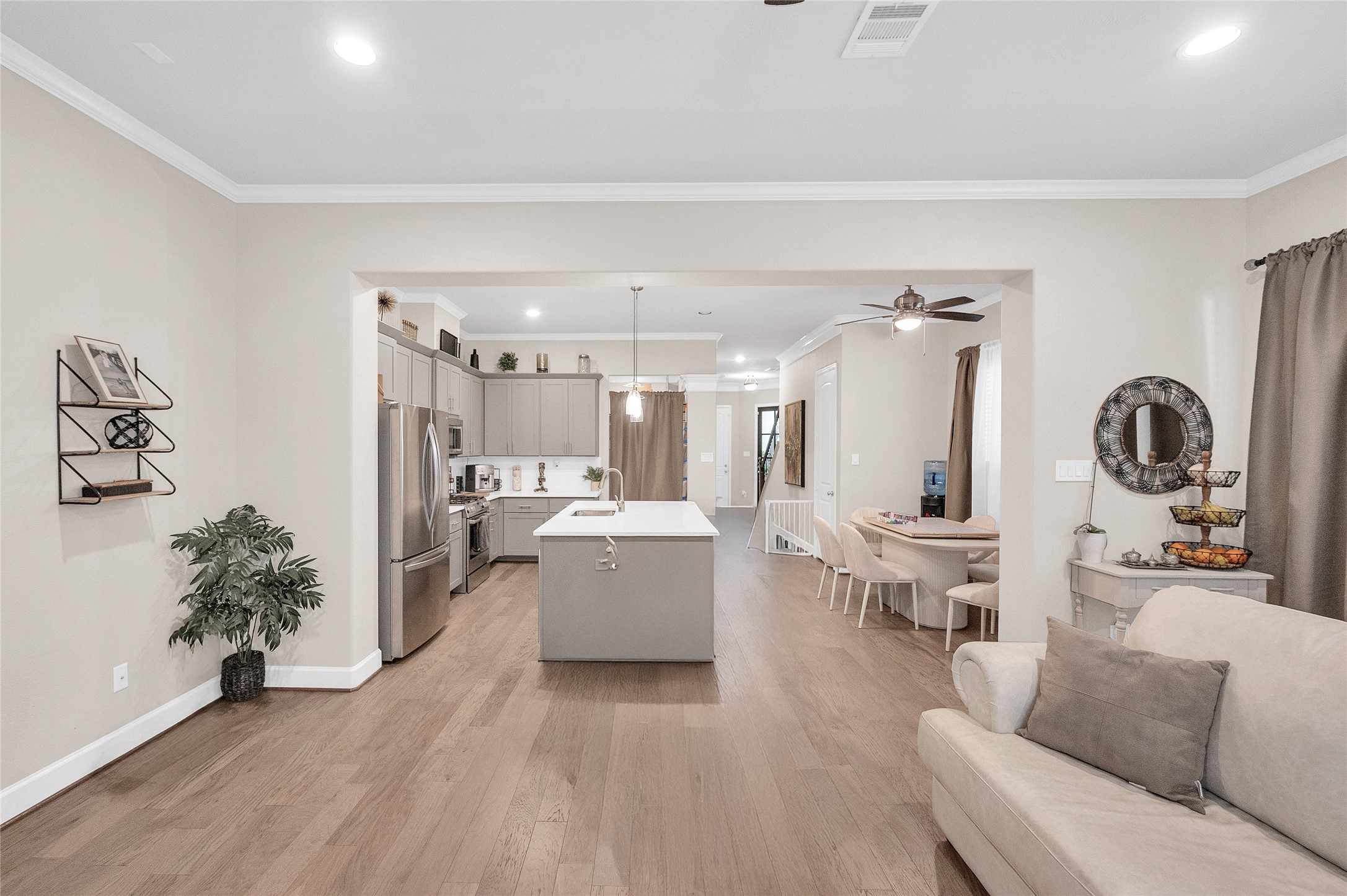 5014 Lillian Street Houston, TX 77007 - Photo 11 of 24 a living room with furniture and wooden floor