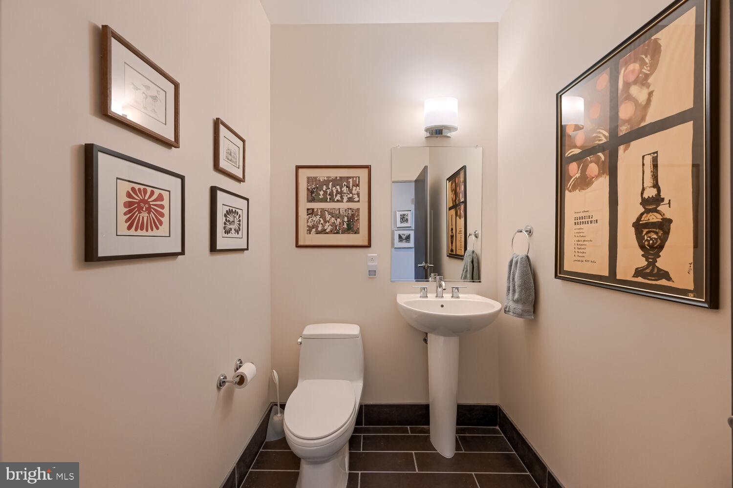 1200 Steuart Street, Unit 1515 Baltimore, MD 21230 - Photo 22 of 52