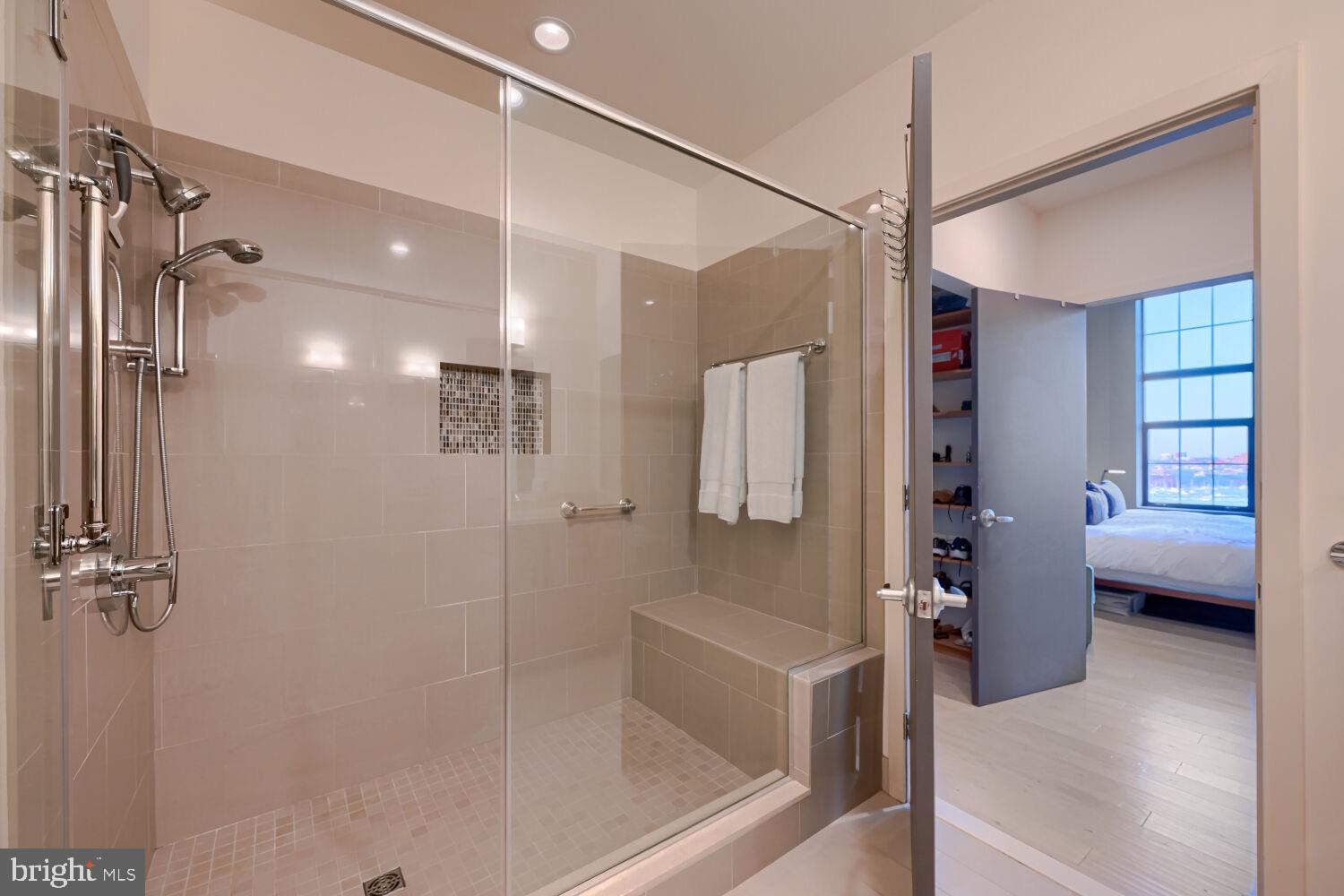 1200 Steuart Street, Unit 1515 Baltimore, MD 21230 - Photo 29 of 52