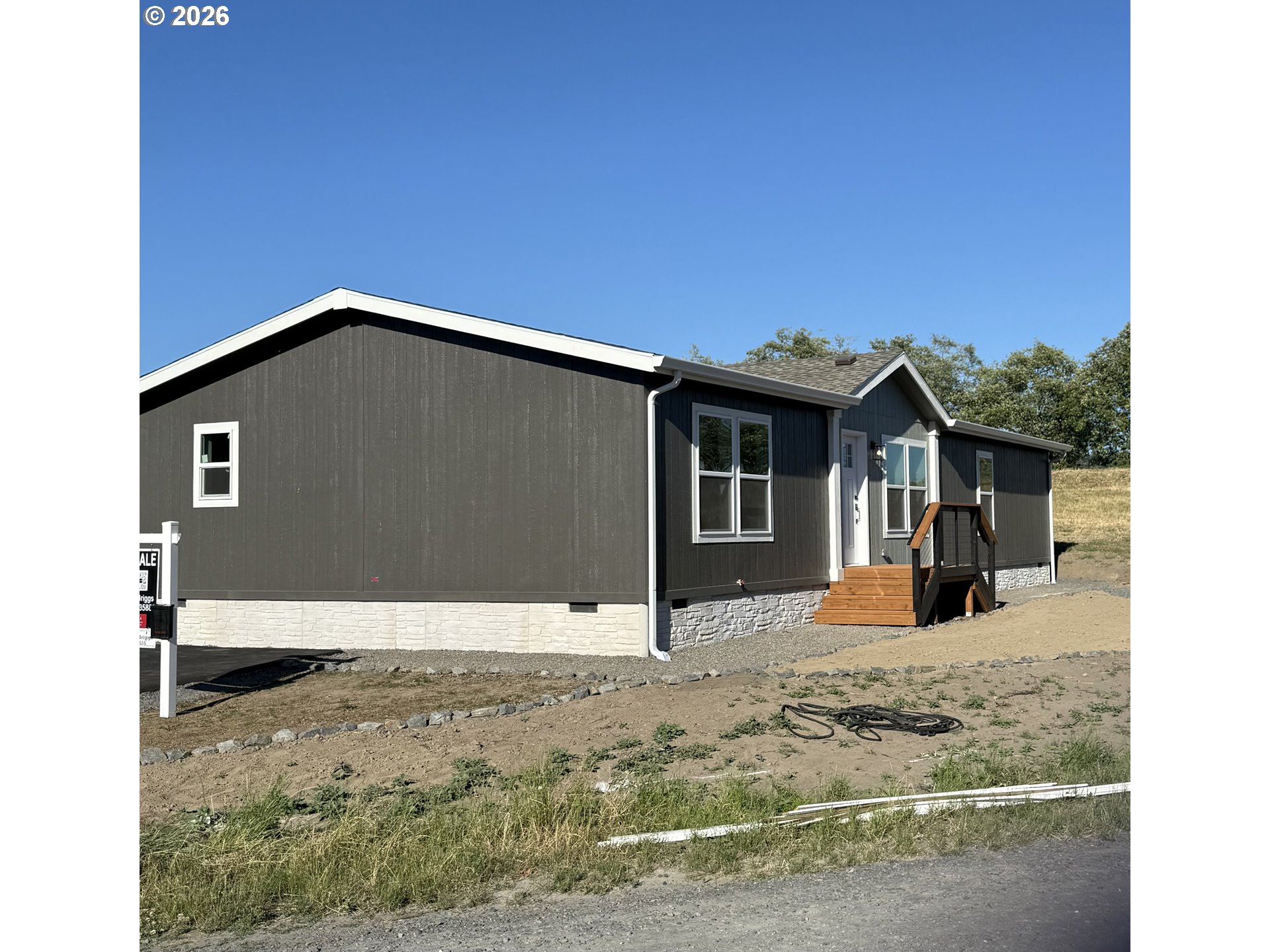 1506 River Road Longview, WA 98632 - Photo 1 of 18