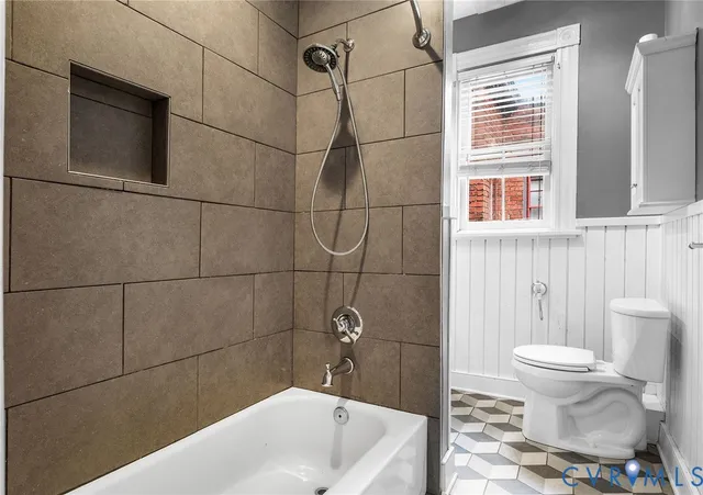 $575,000 | 10 North Meadow Street, Richmond, VA 23220