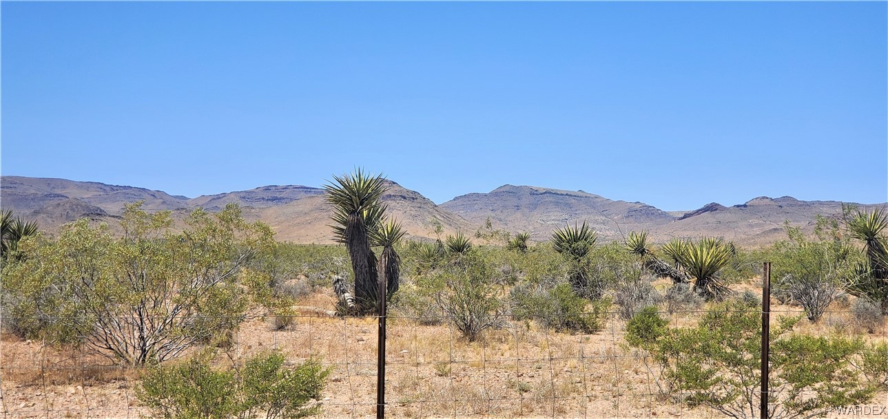 5809 Elfrida Road Golden Valley, AZ 86413 - Photo 54 of 64 a view of a mountain