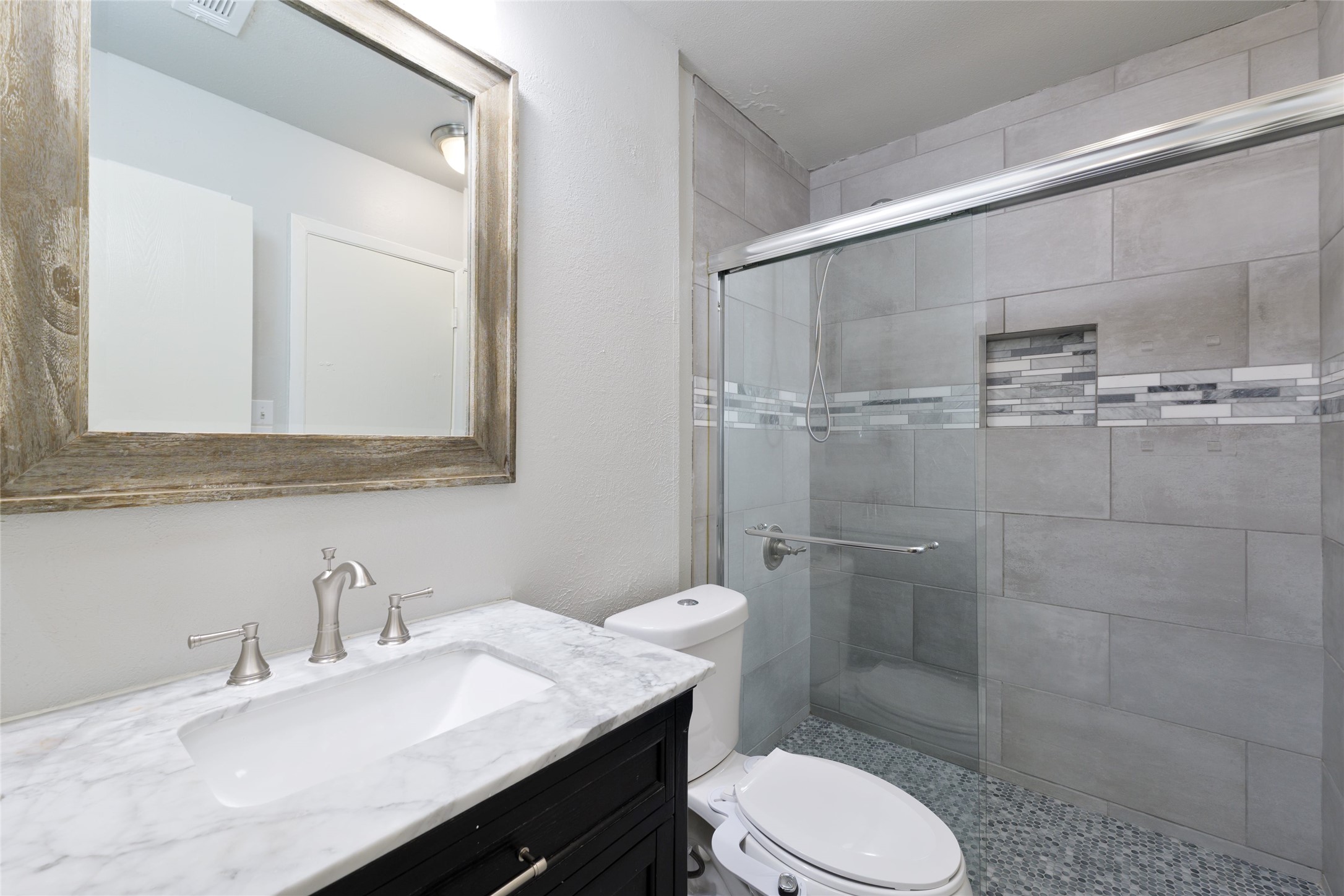 1702 Timber Ridge Drive Austin, TX 78741 - Photo 21 of 30 Gallery Image 21