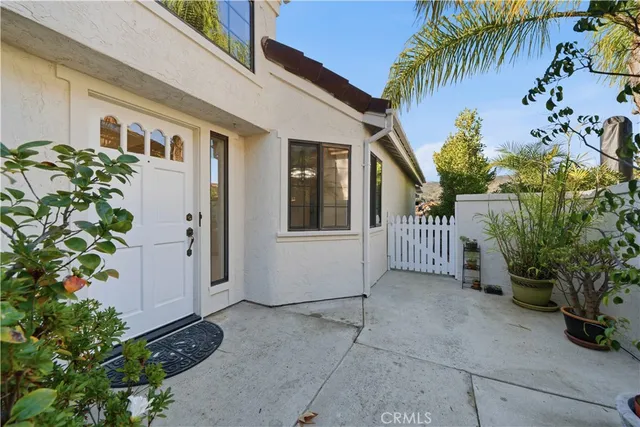 $799,900 | 29104 Vista Valley Drive, Vista, CA 92084