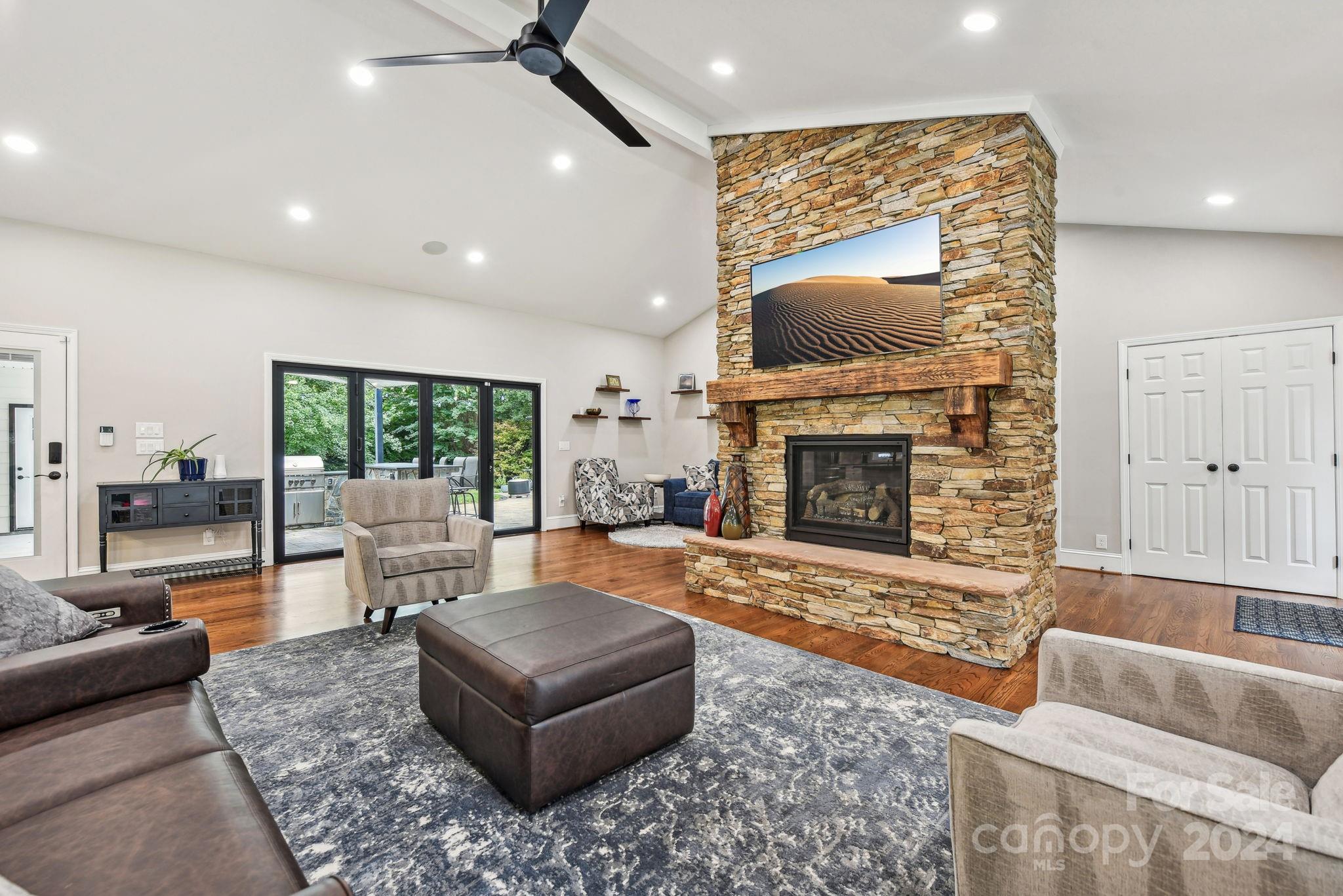 4222 Sharon View Road Charlotte, NC 28226 - Photo 5 of 48 Gallery Image 5