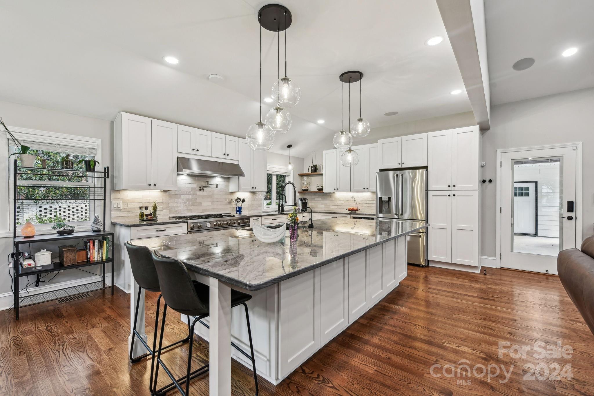4222 Sharon View Road Charlotte, NC 28226 - Photo 10 of 48 Gallery Image 10