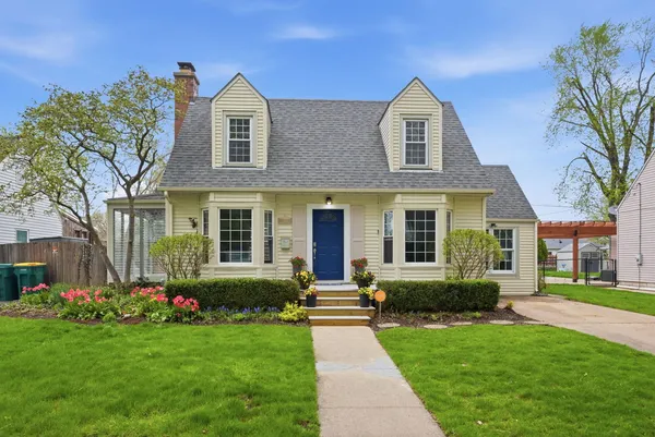 $249,900 | 1311 Oneida Street, Joliet, IL 60435
