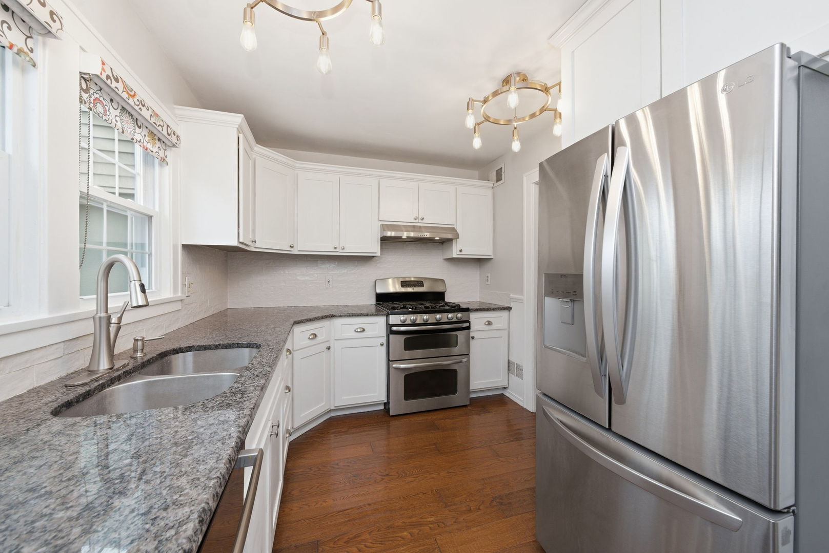 1311 Oneida Street Joliet, IL 60435 - Photo 10 of 24