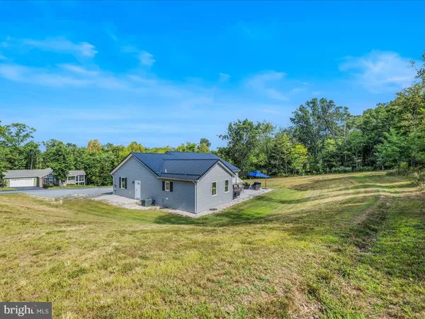 a house view with a outdoor space