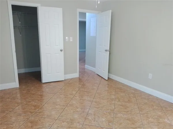 $2,000 | 2701 South Dellwood Drive, Eustis, FL 32726