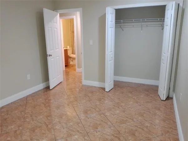 $2,000 | 2701 South Dellwood Drive, Eustis, FL 32726