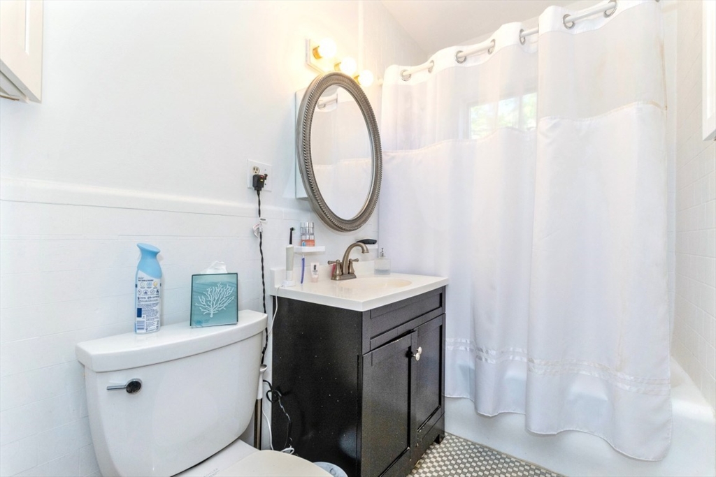 6 Lenglen Road, Unit 6 Newton, MA 02458 - Photo 25 of 31 Gallery Image 25