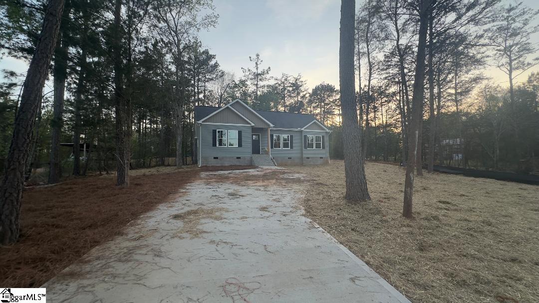 247 Vera Holliday Road Six Mile, SC 29682 - Photo 2 of 18