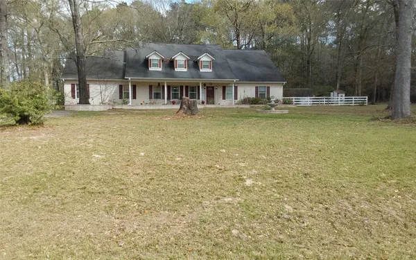 $379,000 | 400 Central Drive, Coldspring, TX 77331