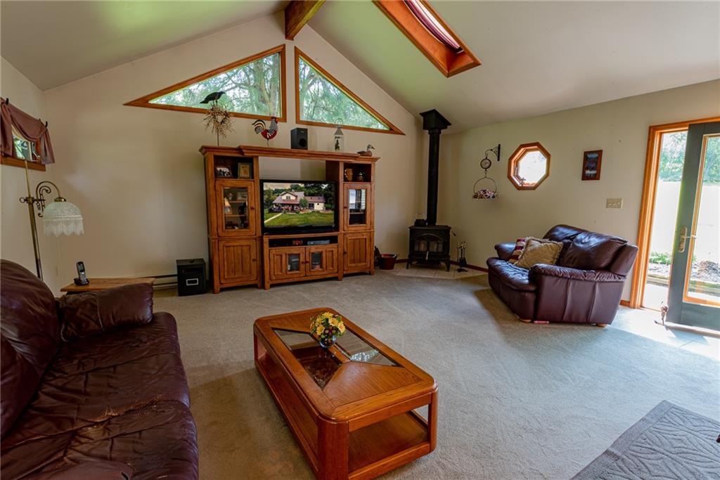 978 Old State Road Apollo, PA 15613 - Photo 15 of 25