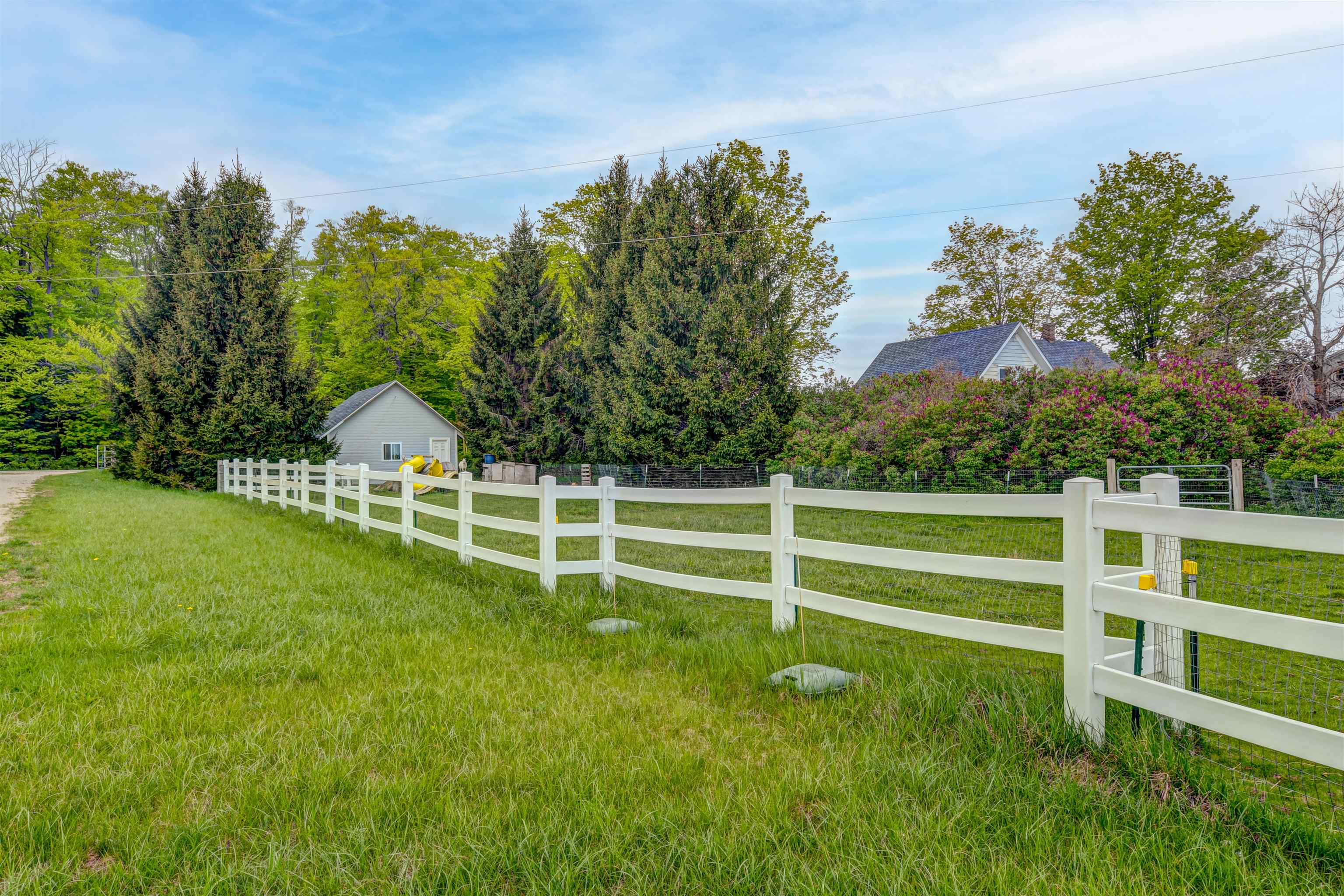 3619 Tompkins Road Traverse City, MI 49686 - Photo 45 of 68