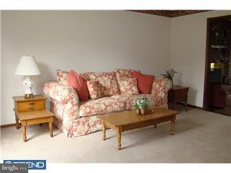 74 Patty Bowker Road Tabernacle, NJ 08088 - Photo 4 of 12 Living Room