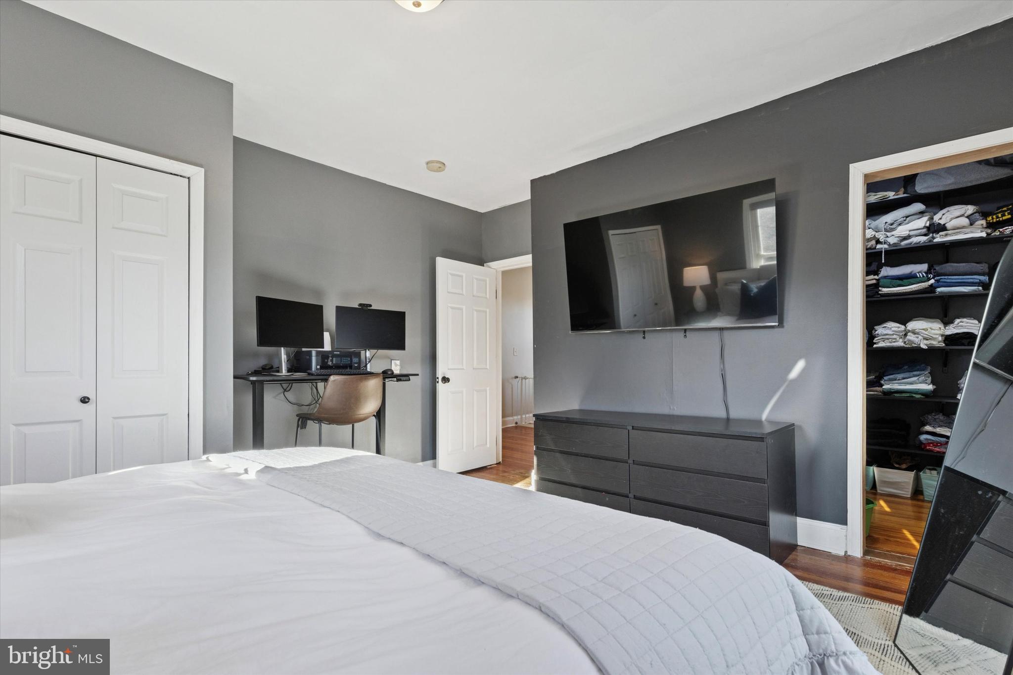 17 North Avenue Wyncote, PA 19095 - Photo 14 of 25 primary bedroom