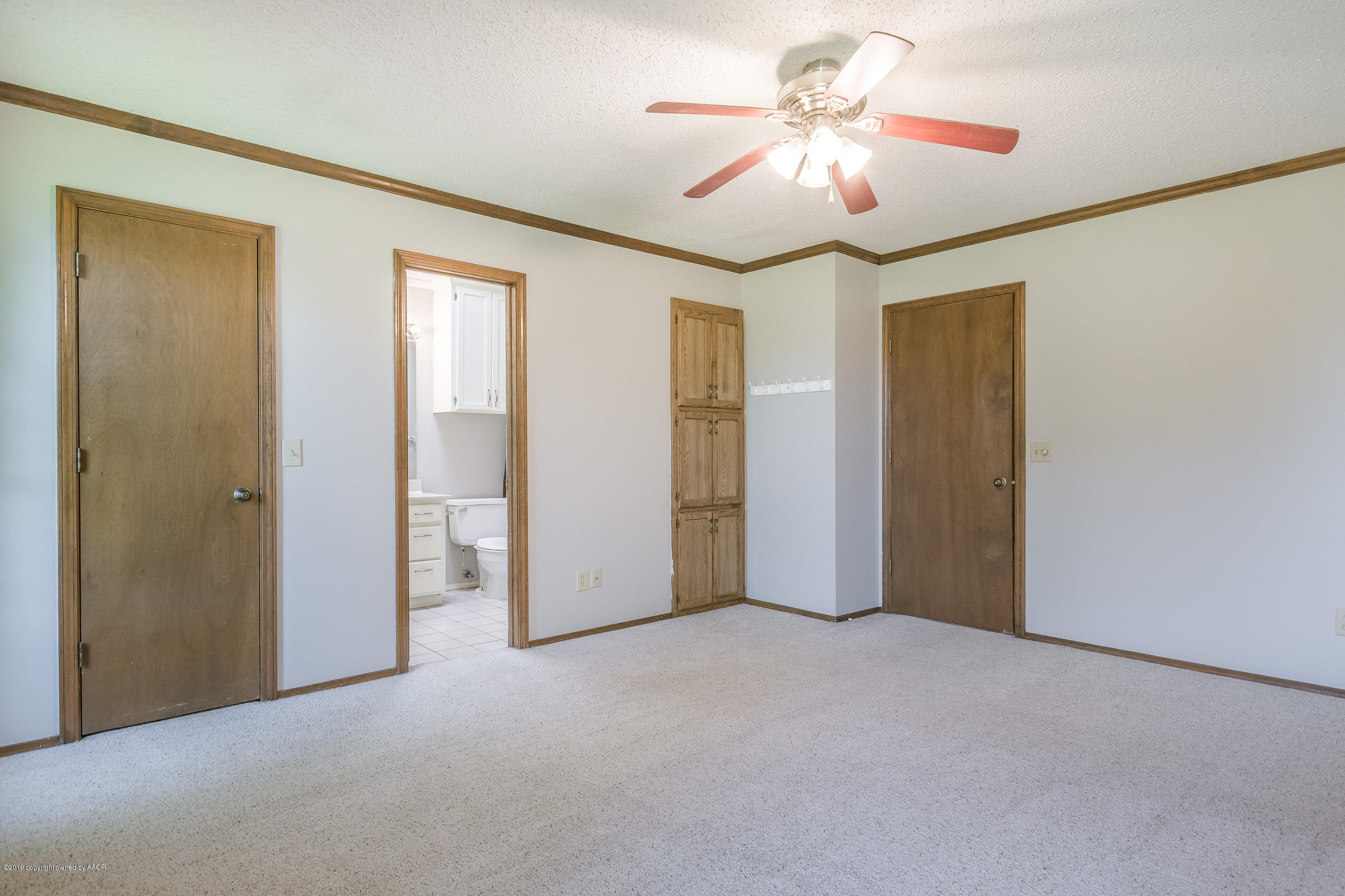 6803 Rochelle Lane Amarillo, TX 79109 - Photo 10 of 20 Master Bedroom-2