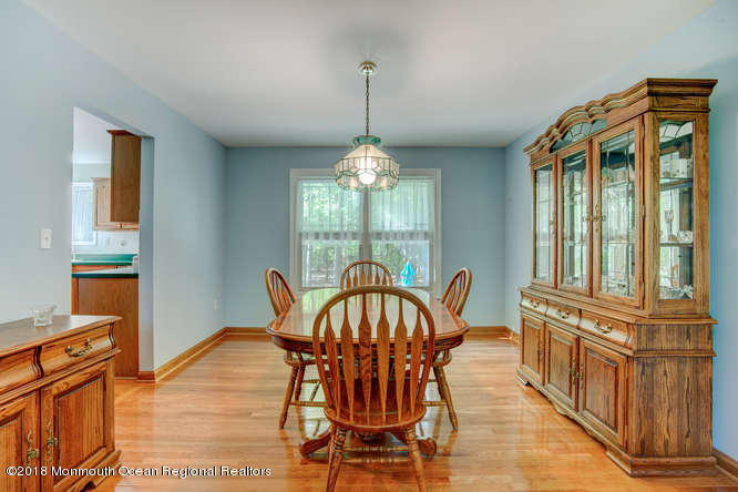 209 East Pleasant Grove Road Jackson, NJ 08527 - Photo 19 of 50 209 E Pleasant Grove Jackson-small-008-6