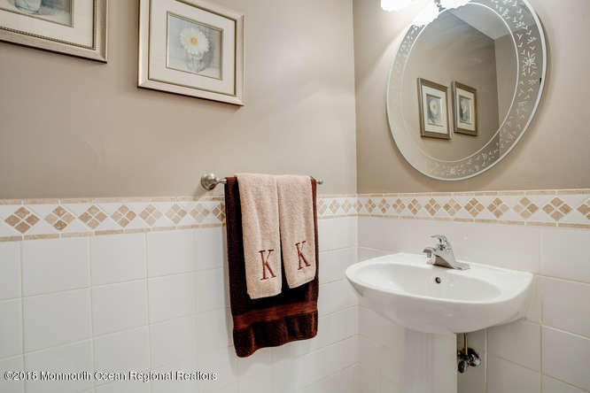 209 East Pleasant Grove Road Jackson, NJ 08527 - Photo 21 of 50 209 E Pleasant Grove Jackson-small-032-7