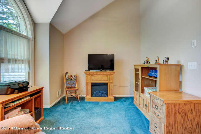 209 East Pleasant Grove Road Jackson, NJ 08527 - Photo 37 of 50 209 E Pleasant Grove Jackson-small-035-7