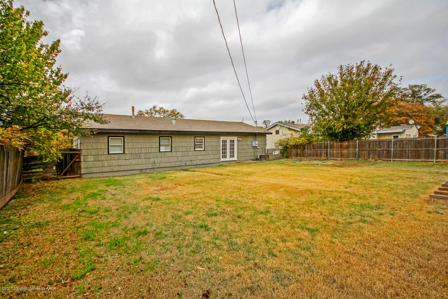 5009 South Fannin Street Amarillo, TX 79110 - Photo 18 of 19 Backyard