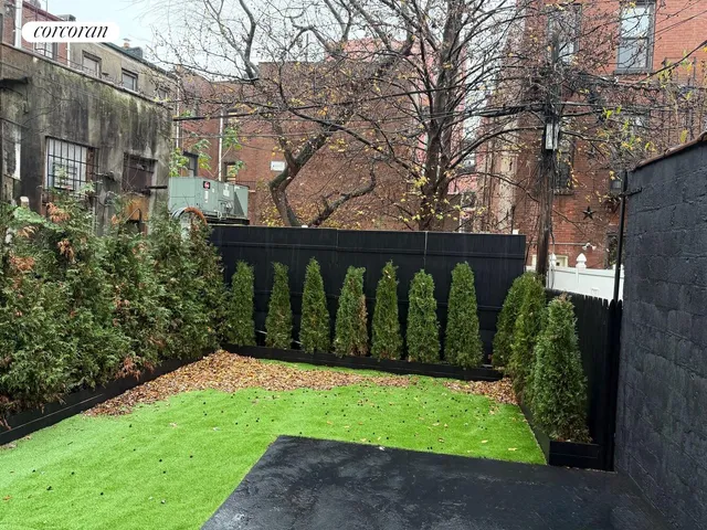 $2,495,000 | 148 Clinton Avenue, Unit 1 | Clinton Hill