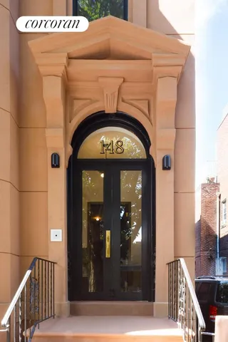 $2,495,000 | 148 Clinton Avenue, Unit 1 | Clinton Hill