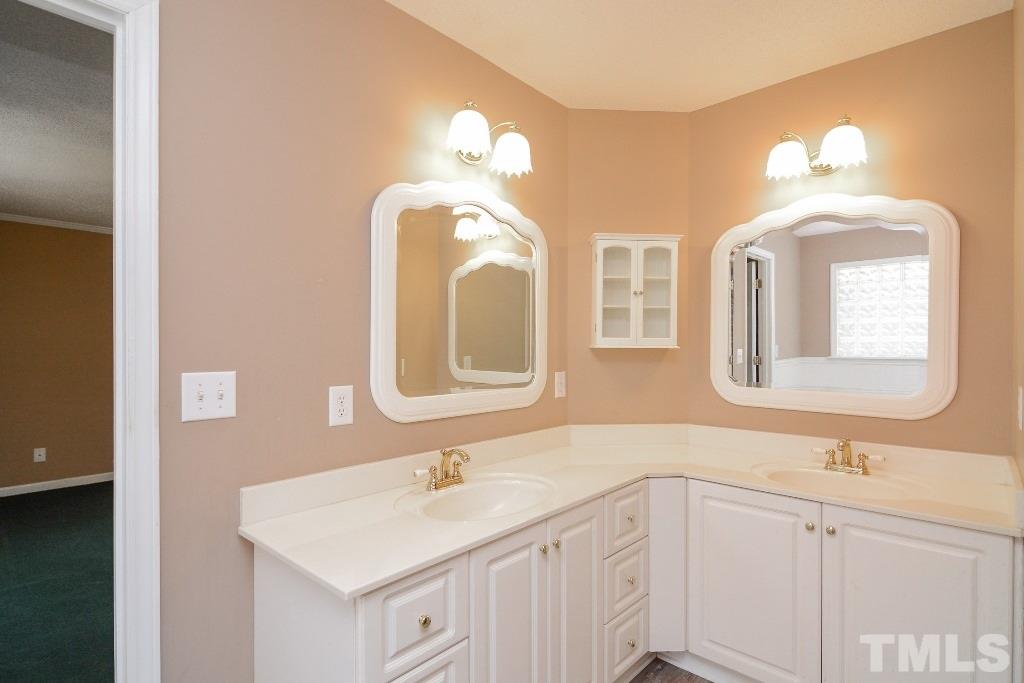 9798 Covered Bridge Road Zebulon, NC 27597 - Photo 13 of 25 Gallery Image 13