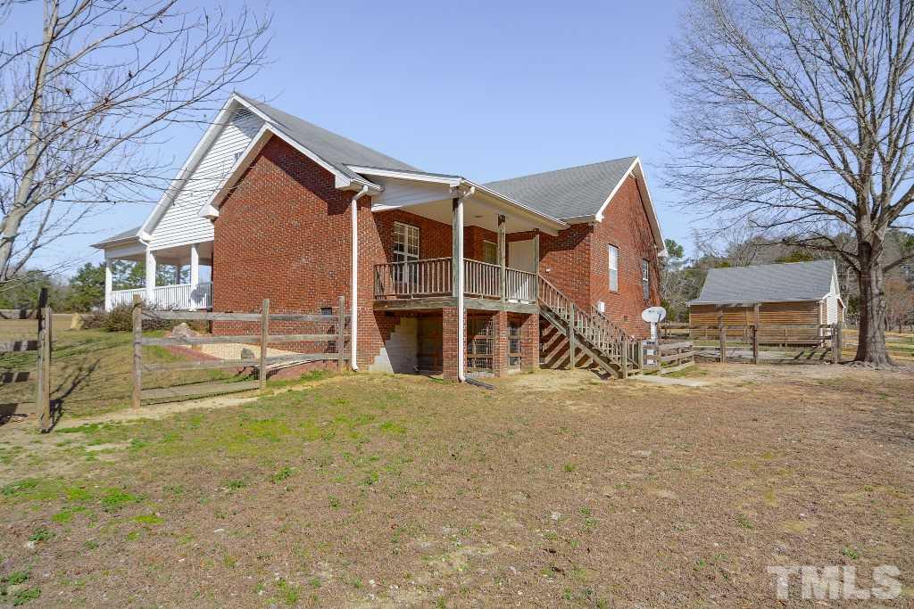 9798 Covered Bridge Road Zebulon, NC 27597 - Photo 5 of 25 Gallery Image 5