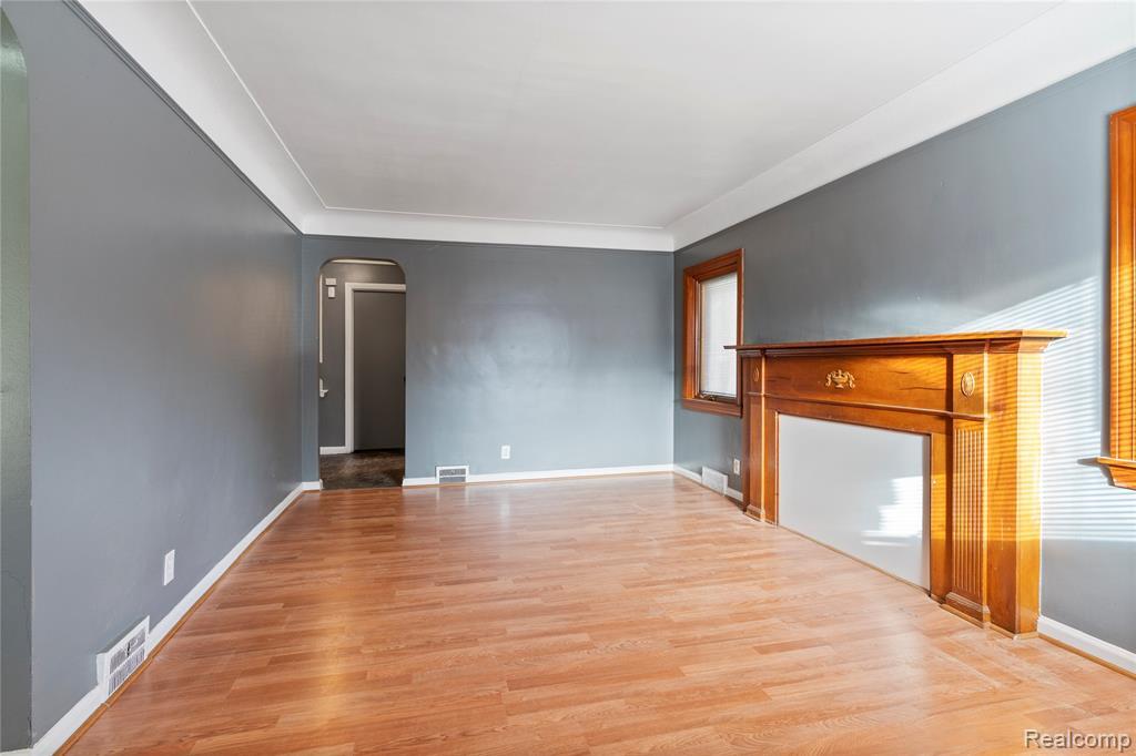 10799 Worden Street Detroit, MI 48224 - Photo 3 of 19 GetMedia-2