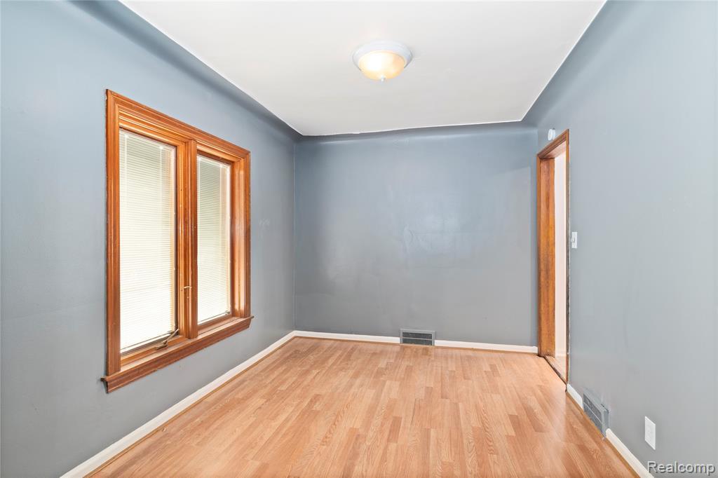 10799 Worden Street Detroit, MI 48224 - Photo 8 of 19 GetMedia-7