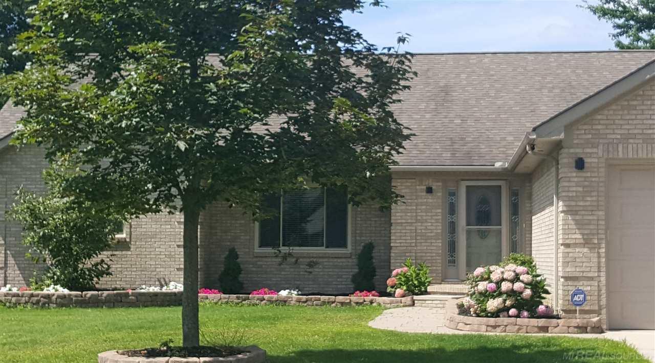 54123 County Line Road New Baltimore, MI 48047 - Photo 1 of 36 31328190.JPG