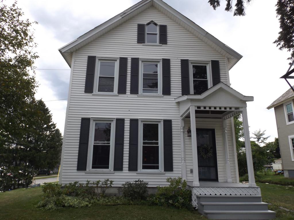 147 Smith Street West Rutland, VT 05777 - Photo 3 of 23